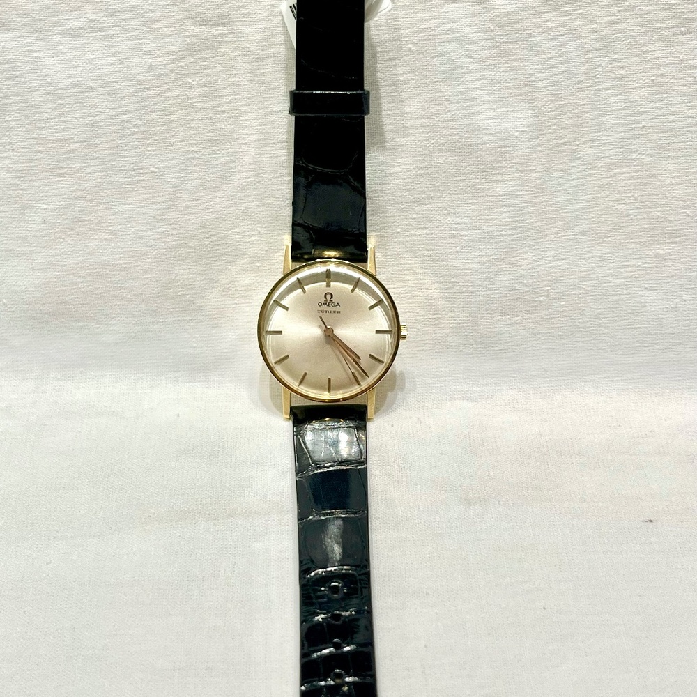 Omega 18k Yellow Gold Womens Watch